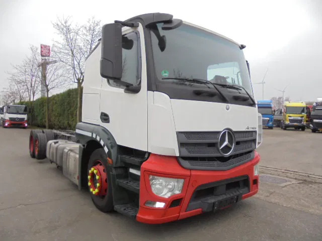 Mercedes-Benz Actros 2340 LL - Автотранспортен камион: слика 3 Mercedes-Benz Actros 2340 LL - Автотранспортен камион: слика 3