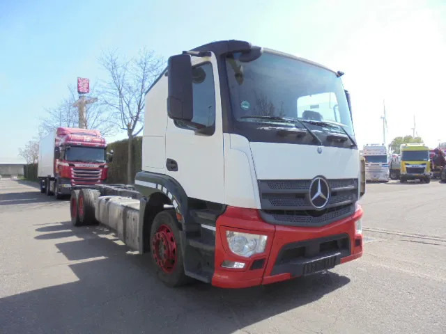 Mercedes-Benz Actros 2340 LL - Автотранспортен камион: слика 3 Mercedes-Benz Actros 2340 LL - Автотранспортен камион: слика 3