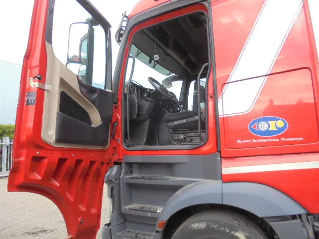 Mercedes-Benz Actros 2542 6X2 ENGINE NOT OK - Камион со кабинска шасија: слика 5 Mercedes-Benz Actros 2542 6X2 ENGINE NOT OK - Камион со кабинска шасија: слика 5