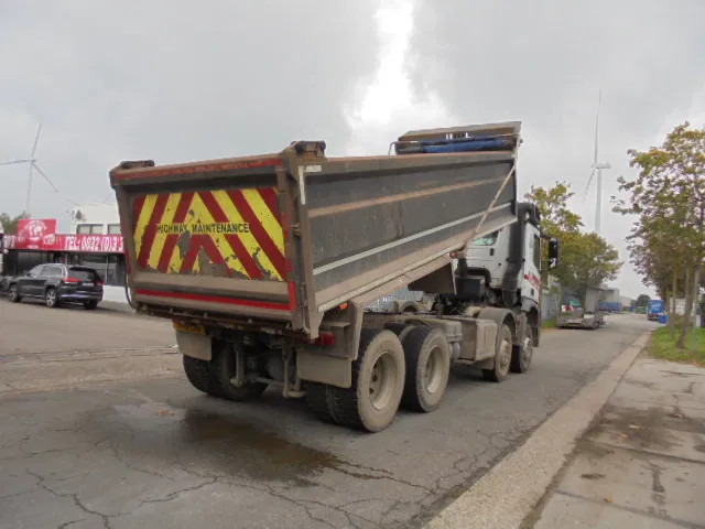 Mercedes-Benz Arocs 3240 K 8X4 - Кипер: слика 5 Mercedes-Benz Arocs 3240 K 8X4 - Кипер: слика 5