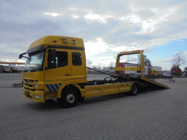 Mercedes-Benz Atego 1224 240 PS NL TRUCK - Камион за влечење: слика 1 Mercedes-Benz Atego 1224 240 PS NL TRUCK - Камион за влечење: слика 1