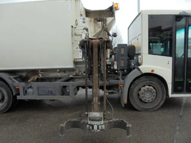 Mercedes-Benz Econic 2629 LLTNLA 6X2/4 - Камион за ѓубре: слика 3 Mercedes-Benz Econic 2629 LLTNLA 6X2/4 - Камион за ѓубре: слика 3