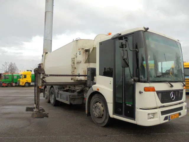 Mercedes-Benz Econic 2629 LLTNLA 6X2/4 - Камион за ѓубре: слика 2 Mercedes-Benz Econic 2629 LLTNLA 6X2/4 - Камион за ѓубре: слика 2