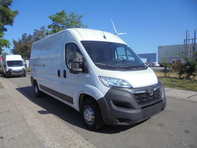 Opel Movano L3H2 2.2L BLUE HDI 140 - Товарно комбе: слика 3 Opel Movano L3H2 2.2L BLUE HDI 140 - Товарно комбе: слика 3