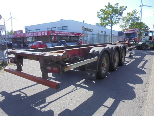 Pacton TXC 339 NL TRAILER - Транспортер на контејнер/ Полуприколка со променливо тело: слика 5 Pacton TXC 339 NL TRAILER - Транспортер на контејнер/ Полуприколка со променливо тело: слика 5