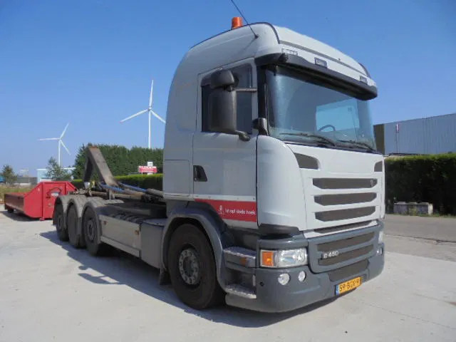 Scania G450 8X2 TRIPLE RETARDER - Камион со кука за подигање: слика 4 Scania G450 8X2 TRIPLE RETARDER - Камион со кука за подигање: слика 4