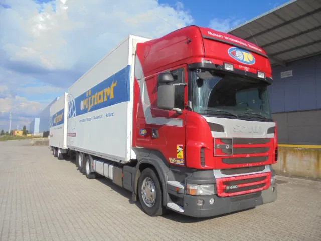 Scania R440 6X2 VOLUME COMBI + RETARDER - Камион сандучар: слика 3 Scania R440 6X2 VOLUME COMBI + RETARDER - Камион сандучар: слика 3