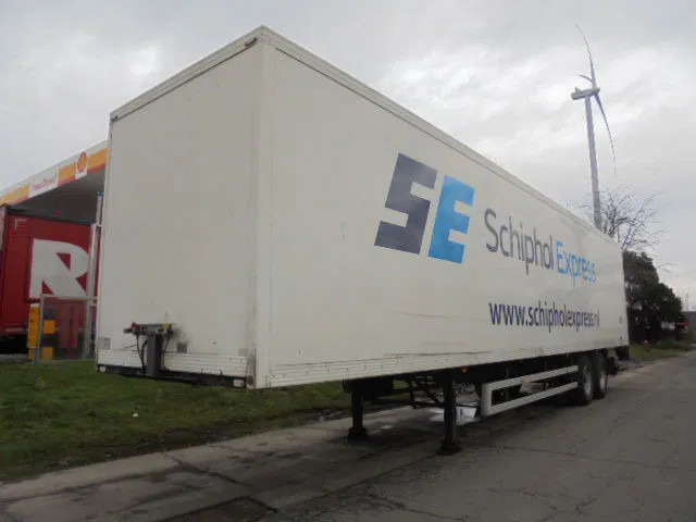 Smit ST0 1230 - Полуприколка сандучар: слика 1 Smit ST0 1230 - Полуприколка сандучар: слика 1