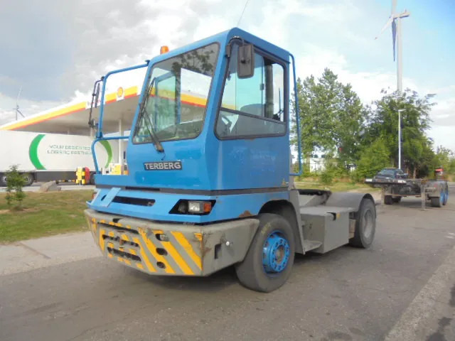Terberg YT 182 + REGISTRATION - Трактор на терминалот: слика 1 Terberg YT 182 + REGISTRATION - Трактор на терминалот: слика 1