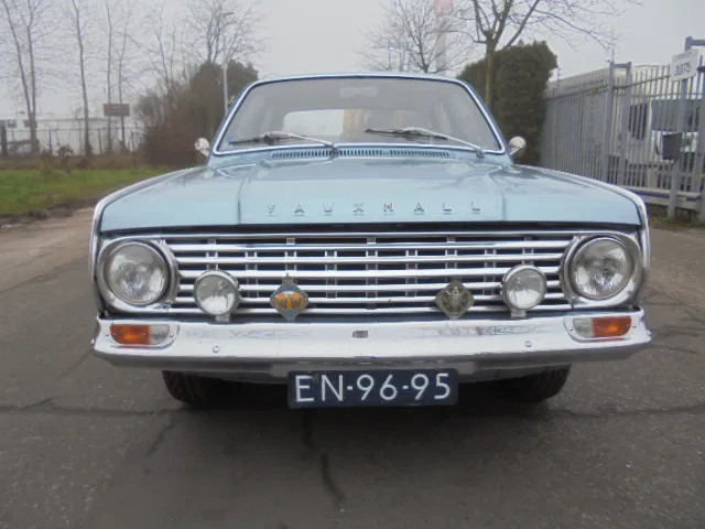 Vauxhall Victor 101 SUPER - Седан: слика 2 Vauxhall Victor 101 SUPER - Седан: слика 2