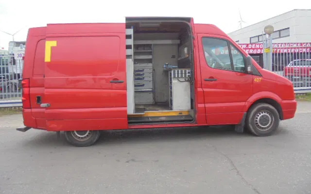 Volkswagen Crafter 35 BESTEL L2 H2 2.5 TDI 80 KW SERVICE CAR COMPLEET - Товарно комбе: слика 3 Volkswagen Crafter 35 BESTEL L2 H2 2.5 TDI 80 KW SERVICE CAR COMPLEET - Товарно комбе: слика 3