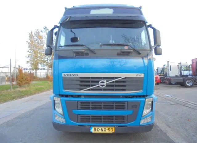 Volvo FH 420 6X2 NL TRUCK - Транспортер на контејнер/ Камион со променливо тело: слика 2 Volvo FH 420 6X2 NL TRUCK - Транспортер на контејнер/ Камион со променливо тело: слика 2