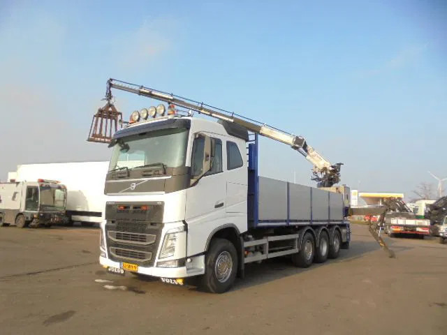 Volvo FH 460 FH 460 8X2 NL TRUCK - Камион со кран: слика 1 Volvo FH 460 FH 460 8X2 NL TRUCK - Камион со кран: слика 1