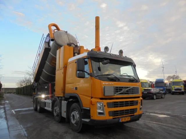 Volvo FM 400 8X4 BLADGEVEERD - Вакуумски камион: слика 3 Volvo FM 400 8X4 BLADGEVEERD - Вакуумски камион: слика 3