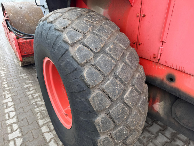 Ваљак Hamm 2411: слика 9