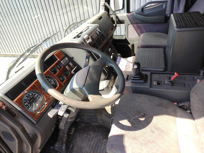 Камион со платформа Iveco Eurotech 190E35 flatbed truck: слика 7