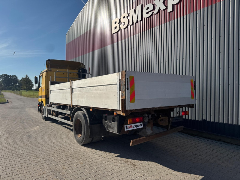 Mercedes-Benz Actros 1831 - Камион со платформа: слика 3 Mercedes-Benz Actros 1831 - Камион со платформа: слика 3