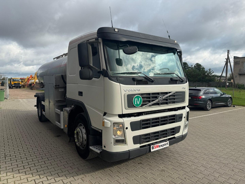 Volvo FM9, 11000 liter - Камион цистерна: слика 2 Volvo FM9, 11000 liter - Камион цистерна: слика 2