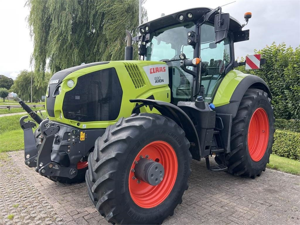 Claas Axion 830 - Трактор: слика 2 Claas Axion 830 - Трактор: слика 2