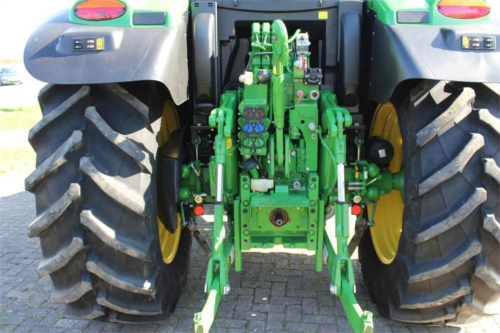 John Deere 6130R - Трактор: слика 5 John Deere 6130R - Трактор: слика 5