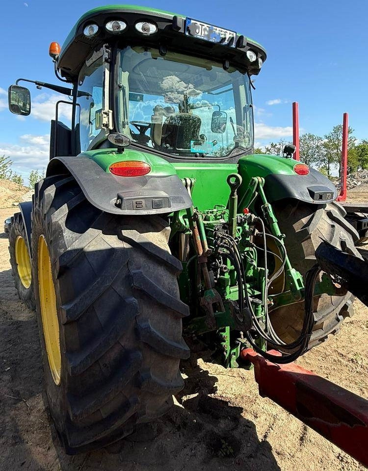 John Deere 7230R - Трактор: слика 4 John Deere 7230R - Трактор: слика 4