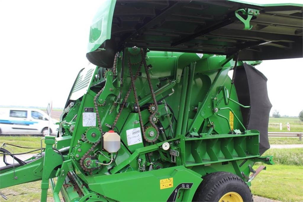 John Deere 990 - Балирка за тркалезни бали: слика 3 John Deere 990 - Балирка за тркалезни бали: слика 3