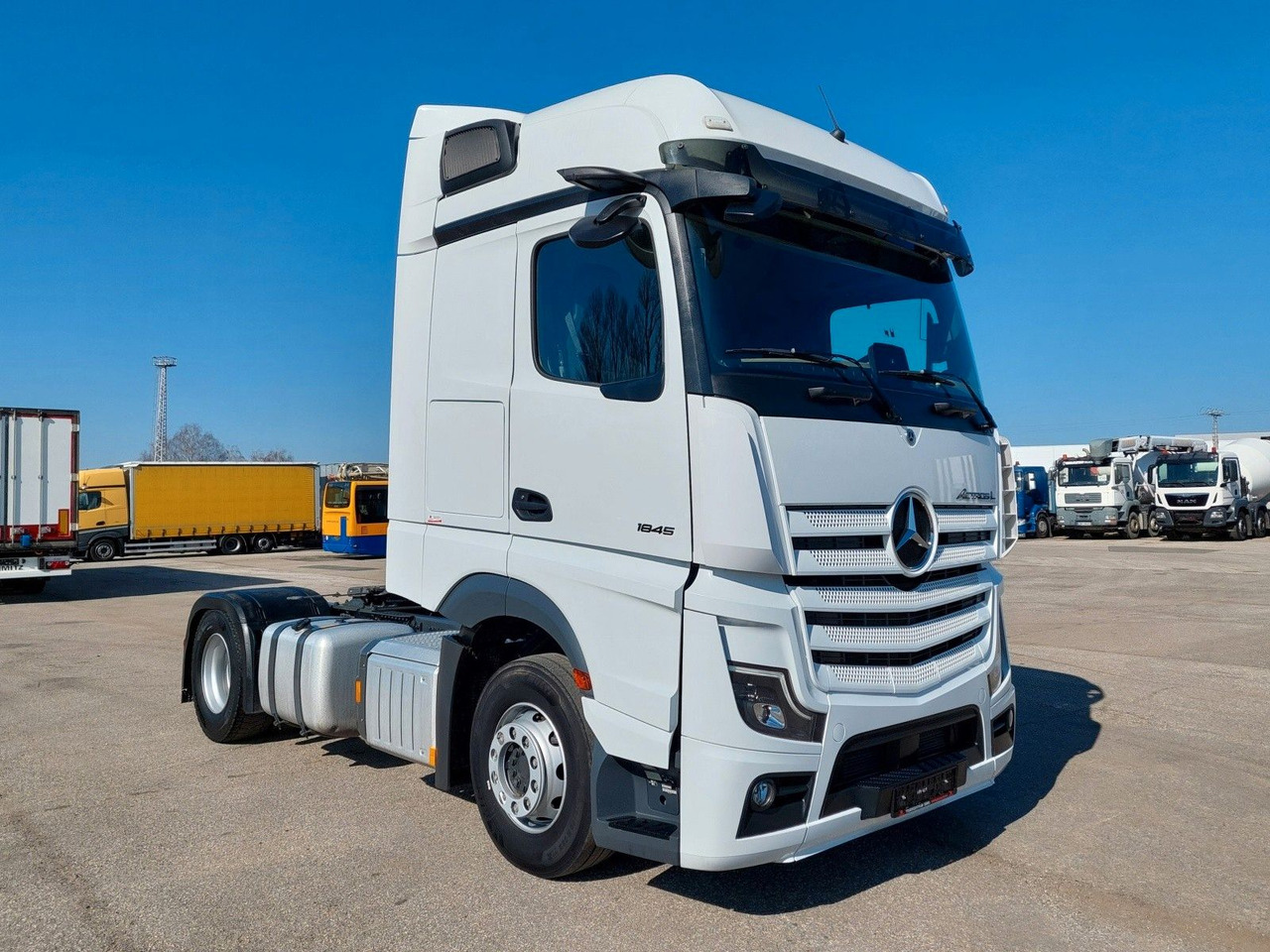 Mercedes-Benz Actros 5 1845 LS BigSpace 4x2 - Камион влекач: слика 2 Mercedes-Benz Actros 5 1845 LS BigSpace 4x2 - Камион влекач: слика 2