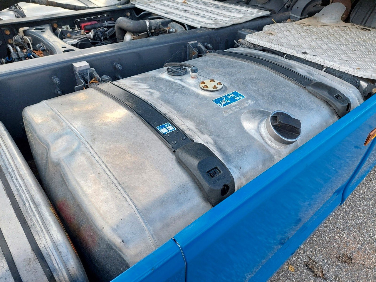 Scania R450 A4X2NB Luft/Luft Hydraulik - Камион влекач: слика 5 Scania R450 A4X2NB Luft/Luft Hydraulik - Камион влекач: слика 5