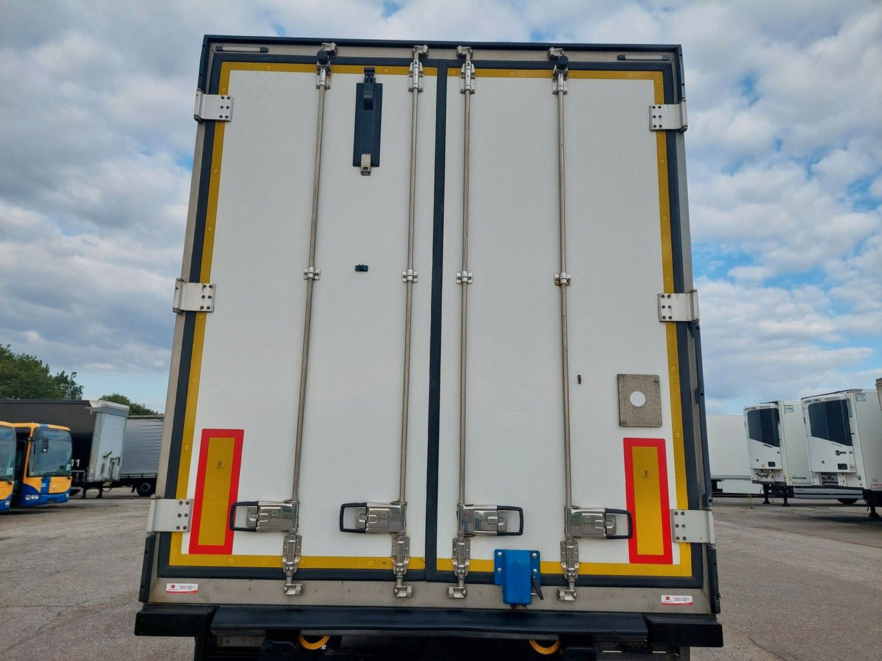 Krone SD Thermo King SLXi 300 - Полуприколка ладилник: слика 5 Krone SD Thermo King SLXi 300 - Полуприколка ладилник: слика 5