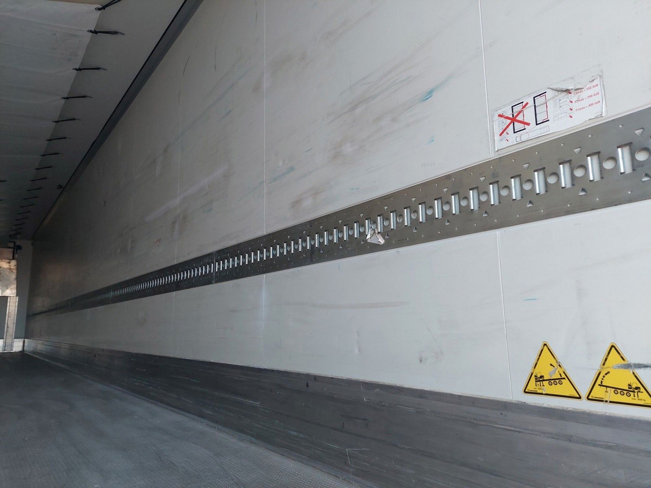 Полуприколка ладилник Krone SD Thermo King SLXi 300: слика 10