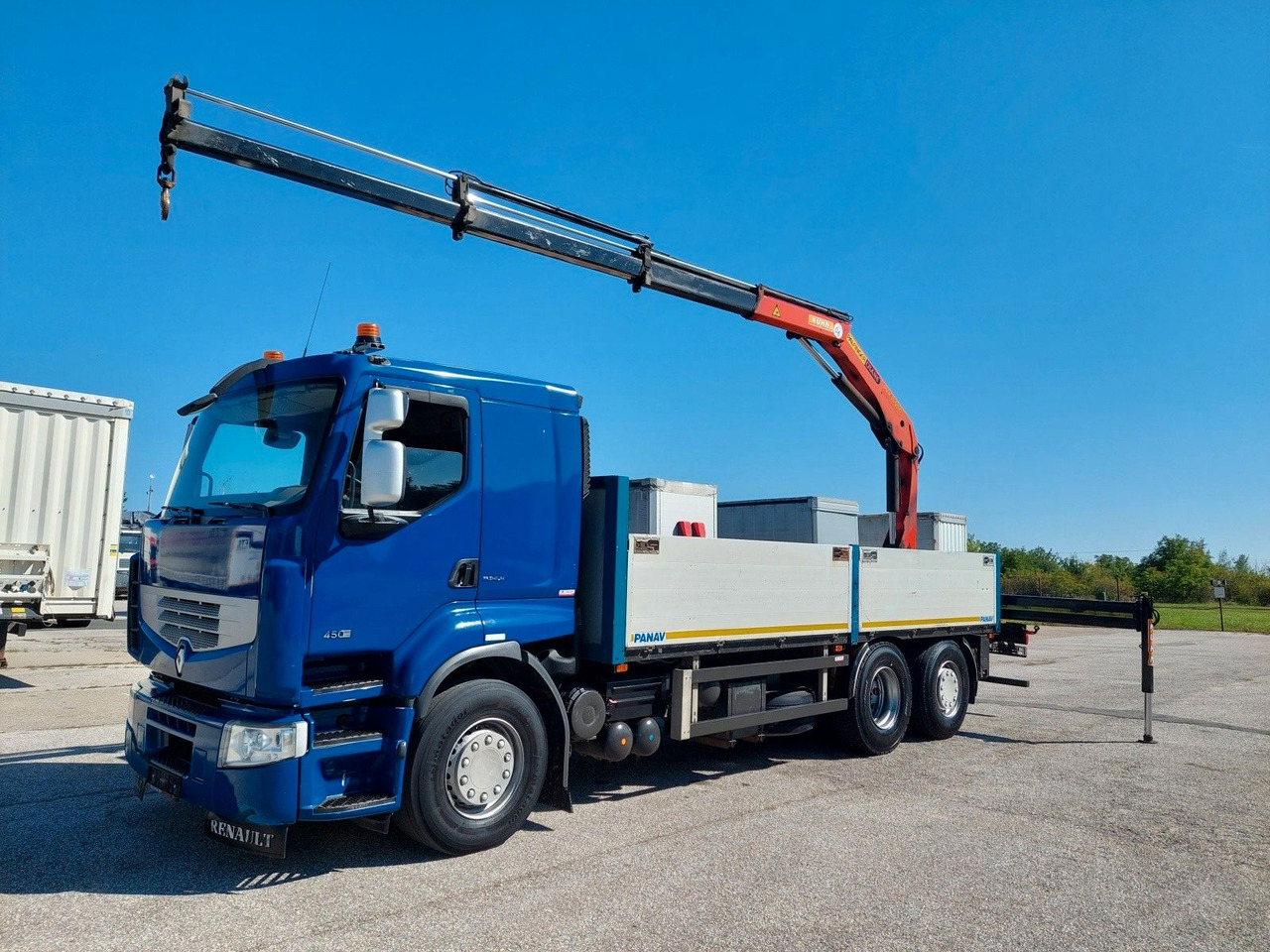 Renault Premium DXI R450.26 HR Palfinger PK 15.500 - Камион со платформа, Камион со кран: слика 1 Renault Premium DXI R450.26 HR Palfinger PK 15.500 - Камион со платформа, Камион со кран: слика 1