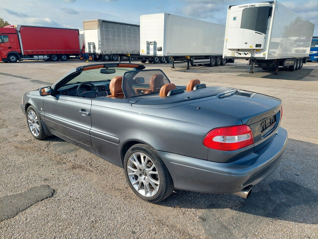 Volvo C70 Cabriolet 2.4 T - Кабриолет: слика 3 Volvo C70 Cabriolet 2.4 T - Кабриолет: слика 3