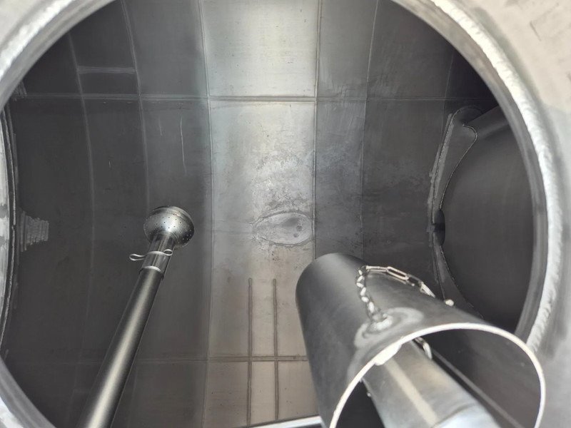 Приколка цистерна за транспорт на млеко ETA INSULATED INOX TANK 16500L - 1 COMP: слика 12