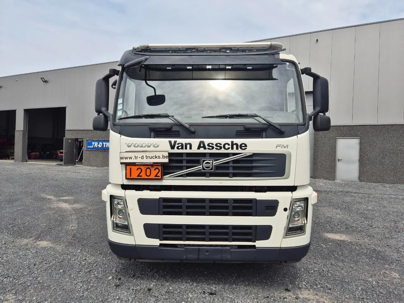 Volvo FM 400 18000L FUEL/CARBURANT - 5 COMP - ADR VALID - MANUAL - Камион цистерна: слика 2 Volvo FM 400 18000L FUEL/CARBURANT - 5 COMP - ADR VALID - MANUAL - Камион цистерна: слика 2
