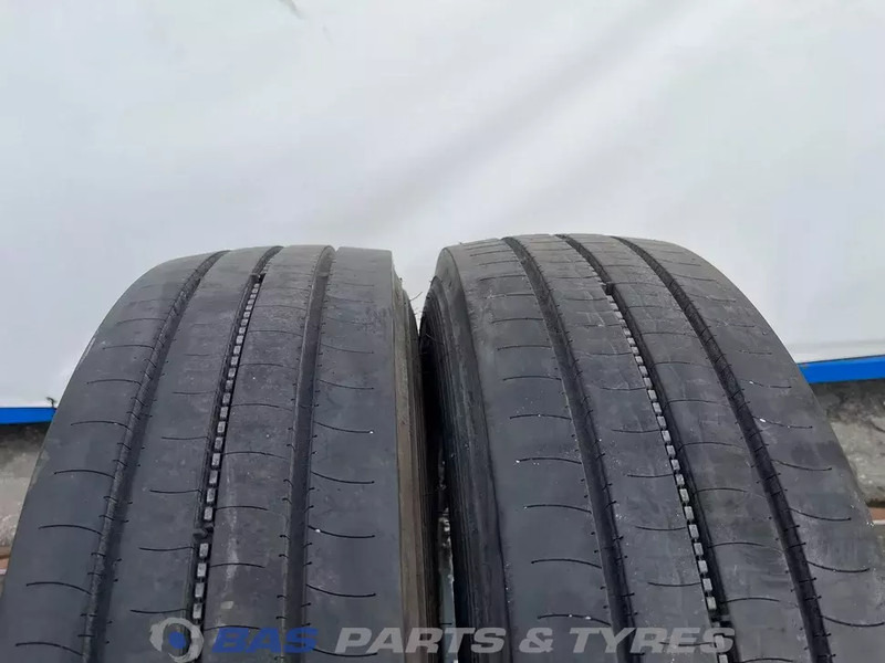 Bridgestone Bridgestone 205/75R17.5 Duravis R-Steer002 124/122 M M+S 3PMSF gebruikte set - Гума за Камион: слика 2 Bridgestone Bridgestone 205/75R17.5 Duravis R-Steer002 124/122 M M+S 3PMSF gebruikte set - Гума за Камион: слика 2
