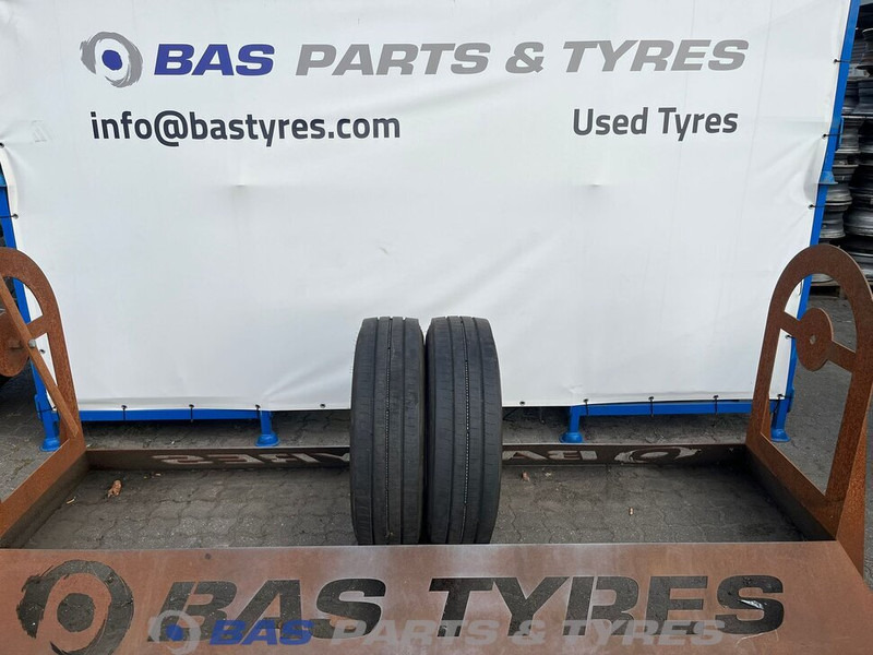 Bridgestone Bridgestone 205/75R17.5 Duravis R-Steer002 124/122 M M+S 3PMSF gebruikte set - Гума за Камион: слика 1 Bridgestone Bridgestone 205/75R17.5 Duravis R-Steer002 124/122 M M+S 3PMSF gebruikte set - Гума за Камион: слика 1