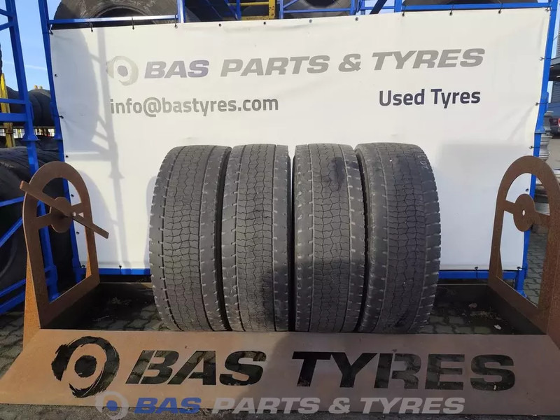 Bridgestone Bridgestone 315/70R22.5 H-DRIVE002 ECOPIA 154/152 M+S 3PMSF gebruikte set - Гума за Камион: слика 1 Bridgestone Bridgestone 315/70R22.5 H-DRIVE002 ECOPIA 154/152 M+S 3PMSF gebruikte set - Гума за Камион: слика 1