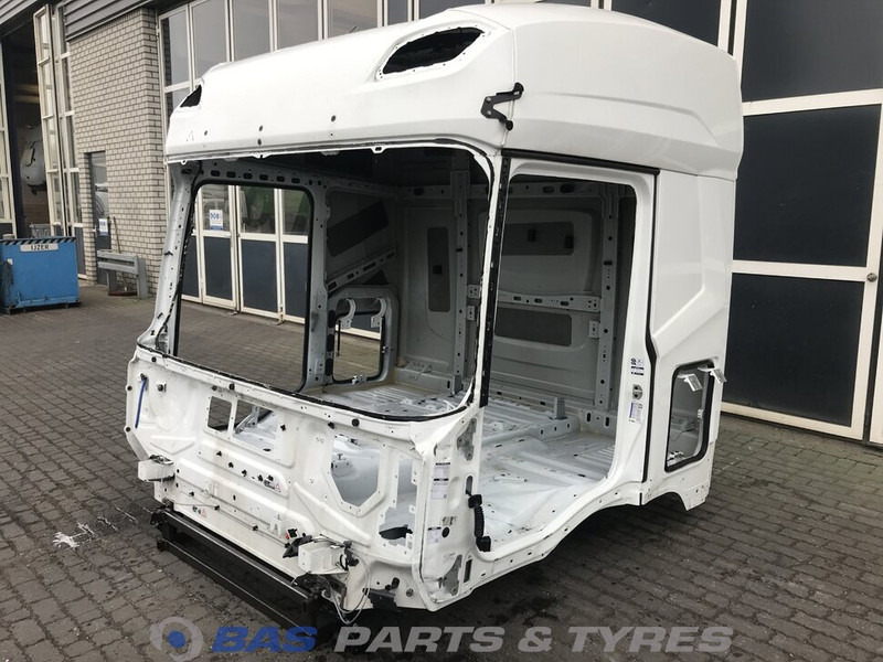 DAF XF G2 - Кабина и ентериер за Камион: слика 1 DAF XF G2 - Кабина и ентериер за Камион: слика 1