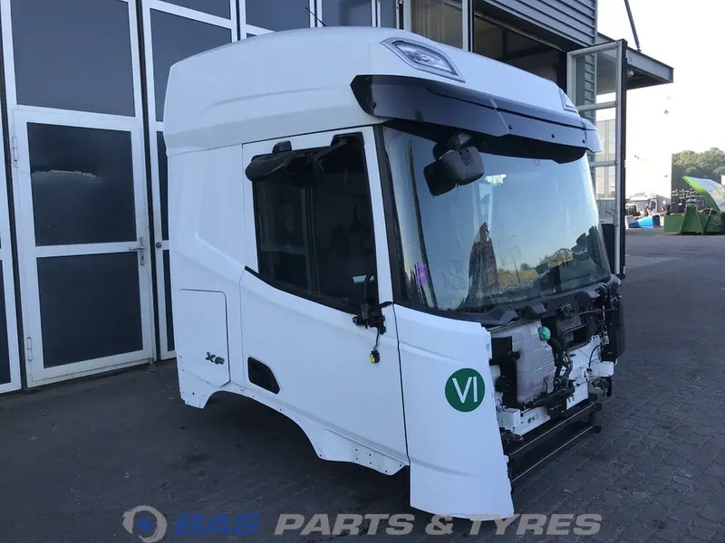 DAF XF G2 - Кабина и ентериер за Камион: слика 2 DAF XF G2 - Кабина и ентериер за Камион: слика 2