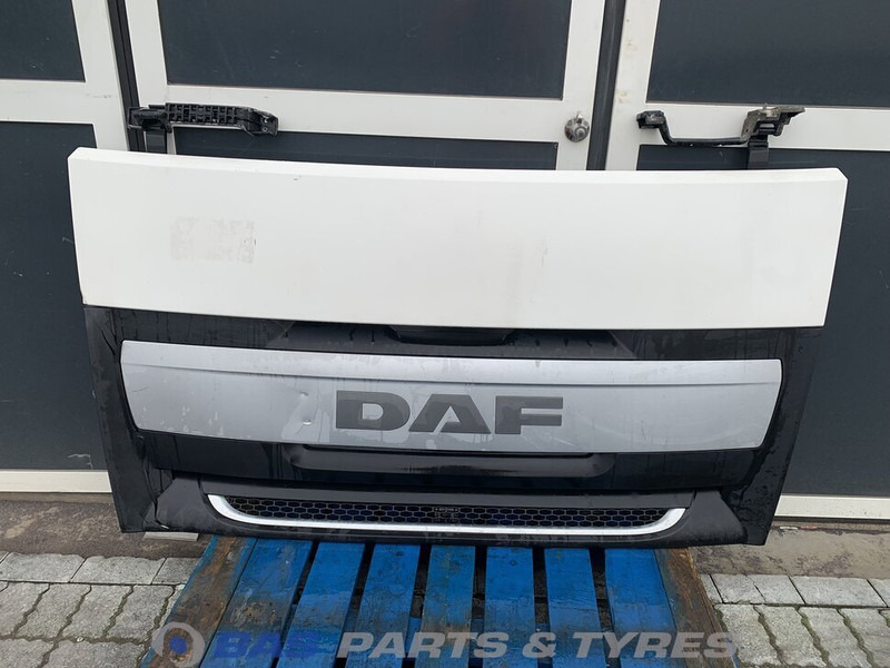 DAF XF106 Grille DAF 1892076 - Решетка за Камион: слика 1 DAF XF106 Grille DAF 1892076 - Решетка за Камион: слика 1