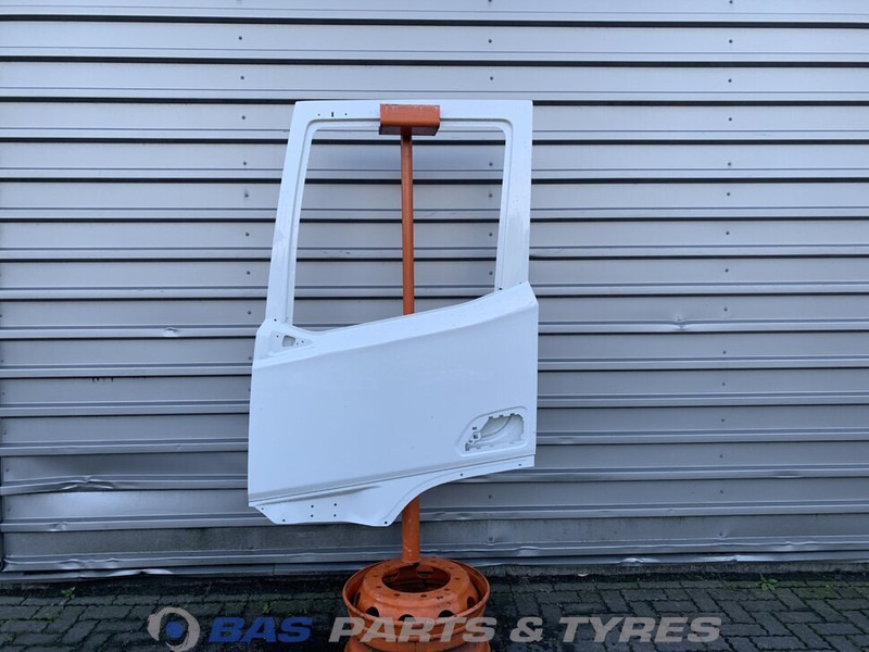 DAF XG Portier Links DAF 2197011 - Врата и делови за Камион: слика 1 DAF XG Portier Links DAF 2197011 - Врата и делови за Камион: слика 1