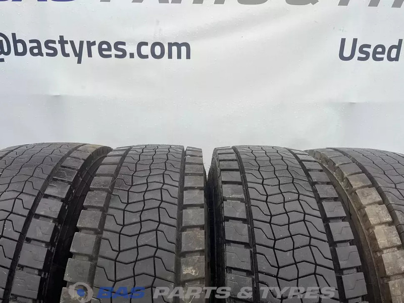 Evergreen Evergreen 315/70R22.5 LineRoute EDL11 156/150 M+S 3PMSF gebruikte set - Гума за Камион: слика 2 Evergreen Evergreen 315/70R22.5 LineRoute EDL11 156/150 M+S 3PMSF gebruikte set - Гума за Камион: слика 2