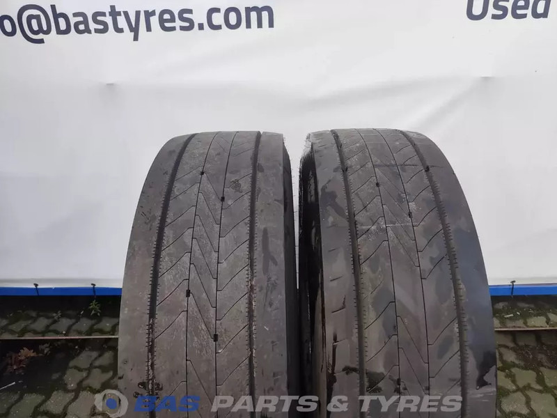 Goodyear Goodyear 315/70R22.5 156/150 M+S 3PMSF gebruikte set - Гума за Камион: слика 2 Goodyear Goodyear 315/70R22.5 156/150 M+S 3PMSF gebruikte set - Гума за Камион: слика 2