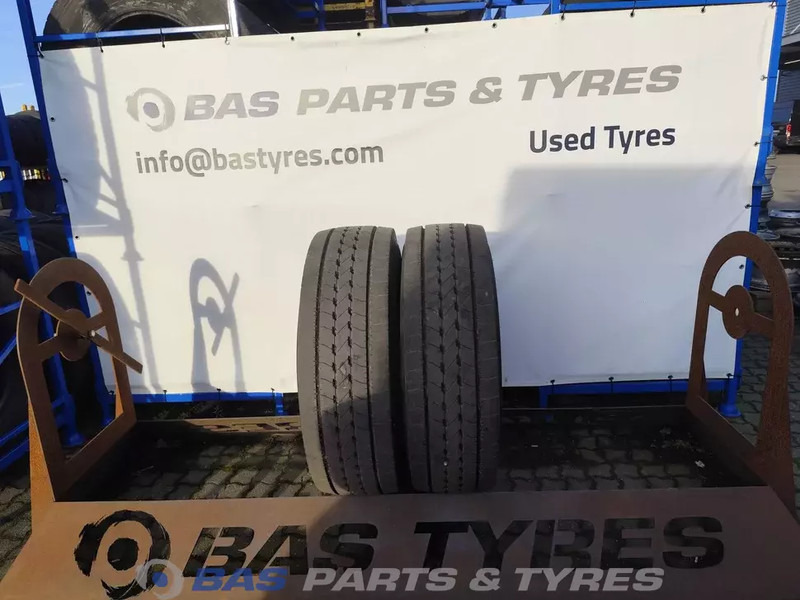 Goodyear Goodyear 315/70R22.5 156/150 M+S 3PMSF gebruikte set - Гума за Камион: слика 1 Goodyear Goodyear 315/70R22.5 156/150 M+S 3PMSF gebruikte set - Гума за Камион: слика 1