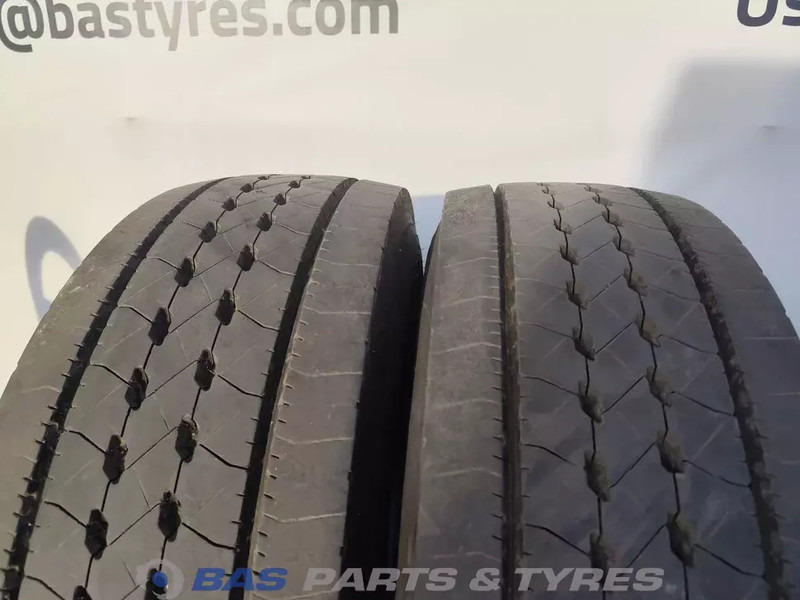 Goodyear Goodyear 315/70R22.5 156/150 M+S 3PMSF gebruikte set - Гума за Камион: слика 2 Goodyear Goodyear 315/70R22.5 156/150 M+S 3PMSF gebruikte set - Гума за Камион: слика 2