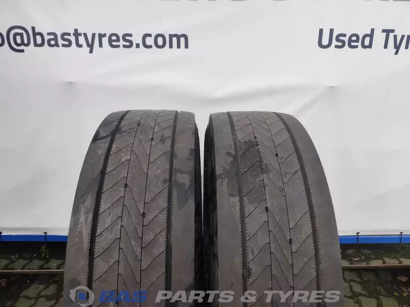 Goodyear Goodyear 315/70R22.5 156/150 M+S 3PMSF gebruikte set - Гума за Камион: слика 2 Goodyear Goodyear 315/70R22.5 156/150 M+S 3PMSF gebruikte set - Гума за Камион: слика 2