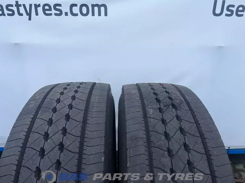 Goodyear Goodyear 315/70R22.5 Kmax S HL G2 156/150 M+S 3PMSF gebruikte set - Гума за Камион: слика 2 Goodyear Goodyear 315/70R22.5 Kmax S HL G2 156/150 M+S 3PMSF gebruikte set - Гума за Камион: слика 2
