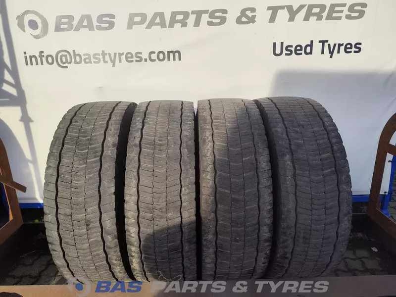 Hankook Hankook 315/70R22.5 DH51 154/150 M+S 3PMSF gebruikte set - Гума за Камион: слика 1 Hankook Hankook 315/70R22.5 DH51 154/150 M+S 3PMSF gebruikte set - Гума за Камион: слика 1