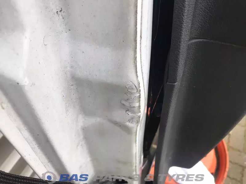 Mercedes-Benz Atego Portier Rechts Mercedes A 940 720 04 05 - Врата и делови за Камион: слика 5 Mercedes-Benz Atego Portier Rechts Mercedes A 940 720 04 05 - Врата и делови за Камион: слика 5