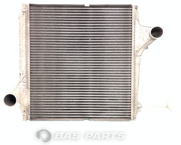Renault Intercooler Renault 7421649613 - Интеркулер за Камион: слика 1 Renault Intercooler Renault 7421649613 - Интеркулер за Камион: слика 1